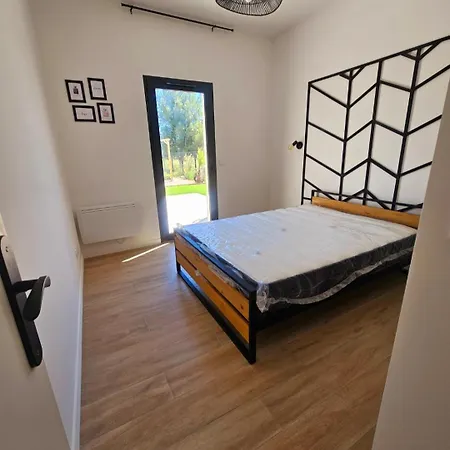 Villa Avec Et Salle De Cinema *